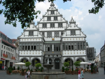 Kostenloses Foto: Paderborn: Rathaus - pixelio.de